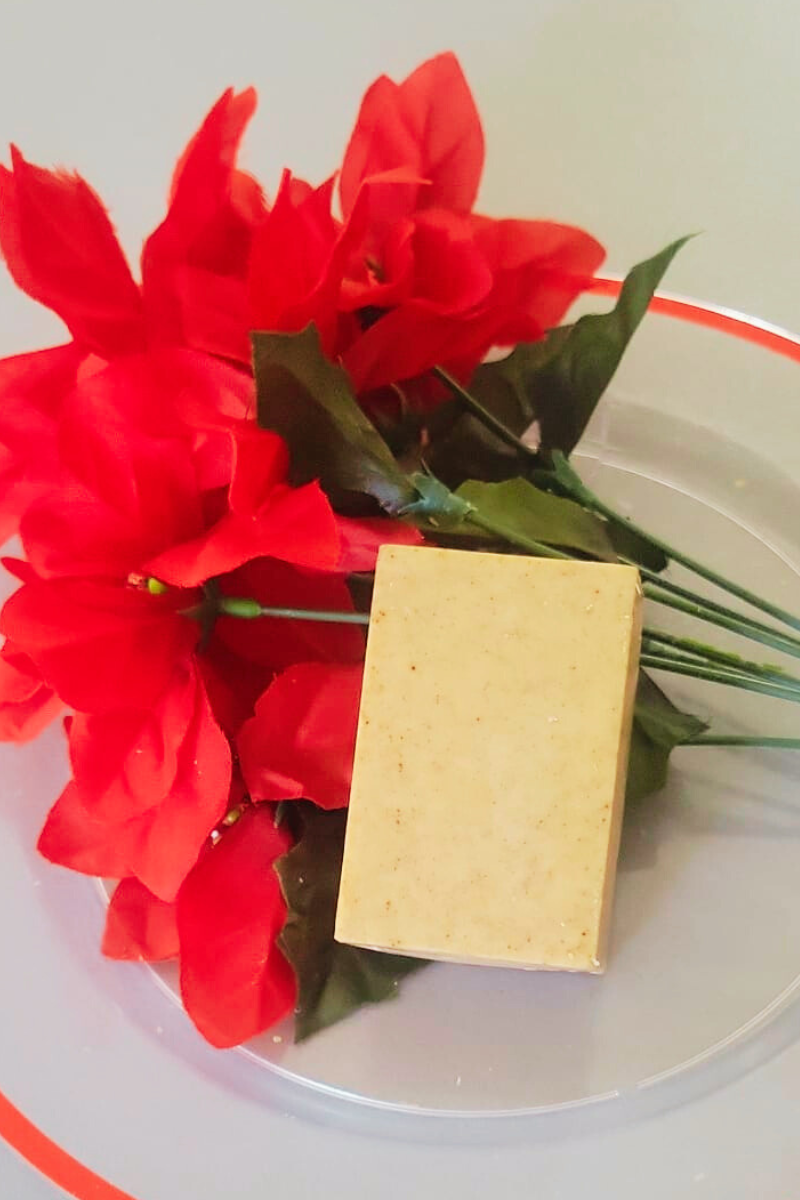 Oatmeal & Turmeric Soap